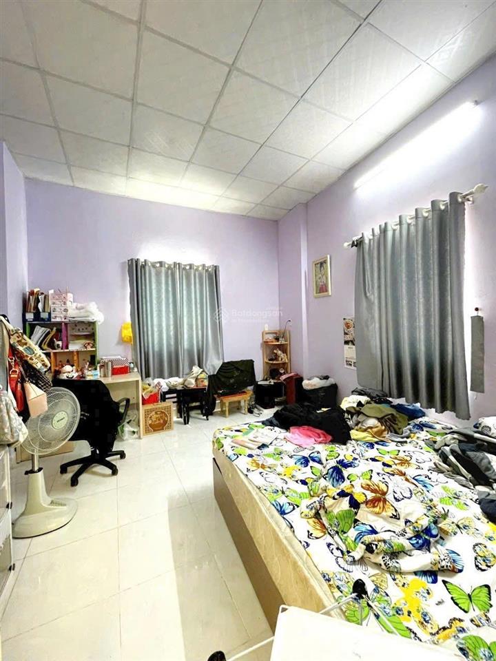 Bán gấp nhà 3 tầng 58.5m2 hẻm 1716 gần mặt tiền huỳnh tấn phát sát quận 7, giá chỉ 4,29 tỷ