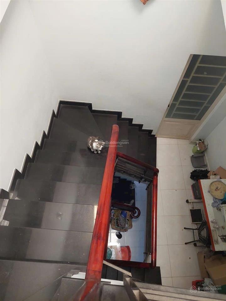 Bán gấp nhà 3 tầng 58.5m2 hẻm 1716 gần mặt tiền huỳnh tấn phát sát quận 7, giá chỉ 4,29 tỷ