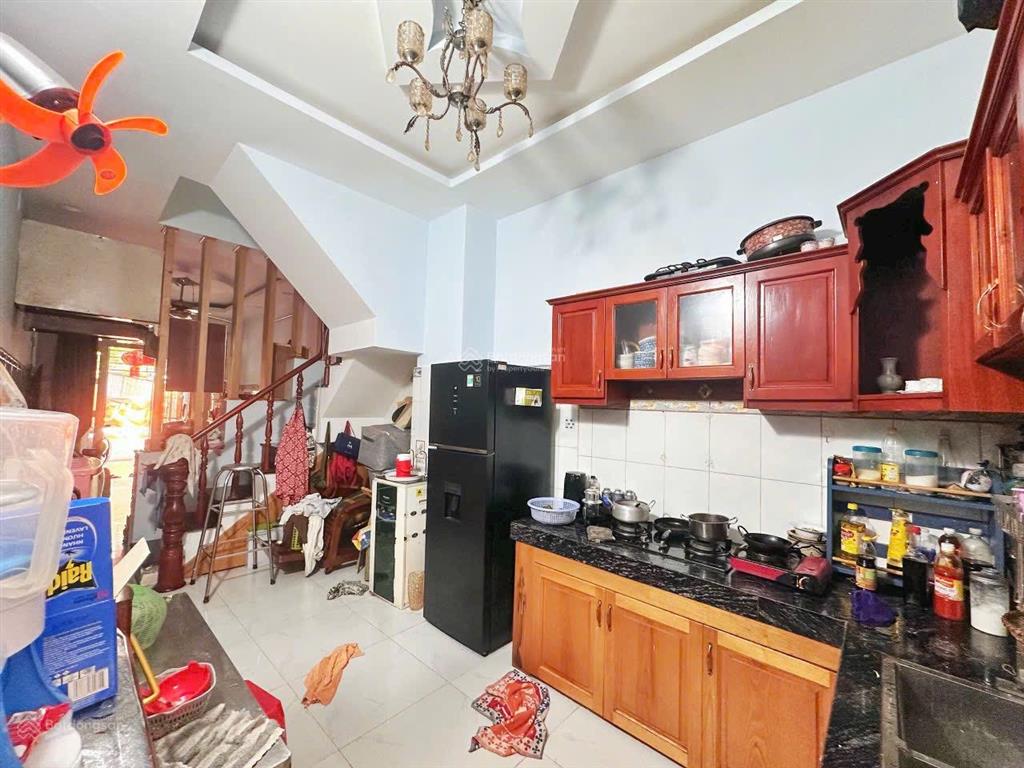 Bán nhà 4 tầng 6x17m chia làm 2 căn siêu rẻ cơ hội vừa ở vừa cho thuê, 5.38 tỷ, huỳnh tấn phát nb