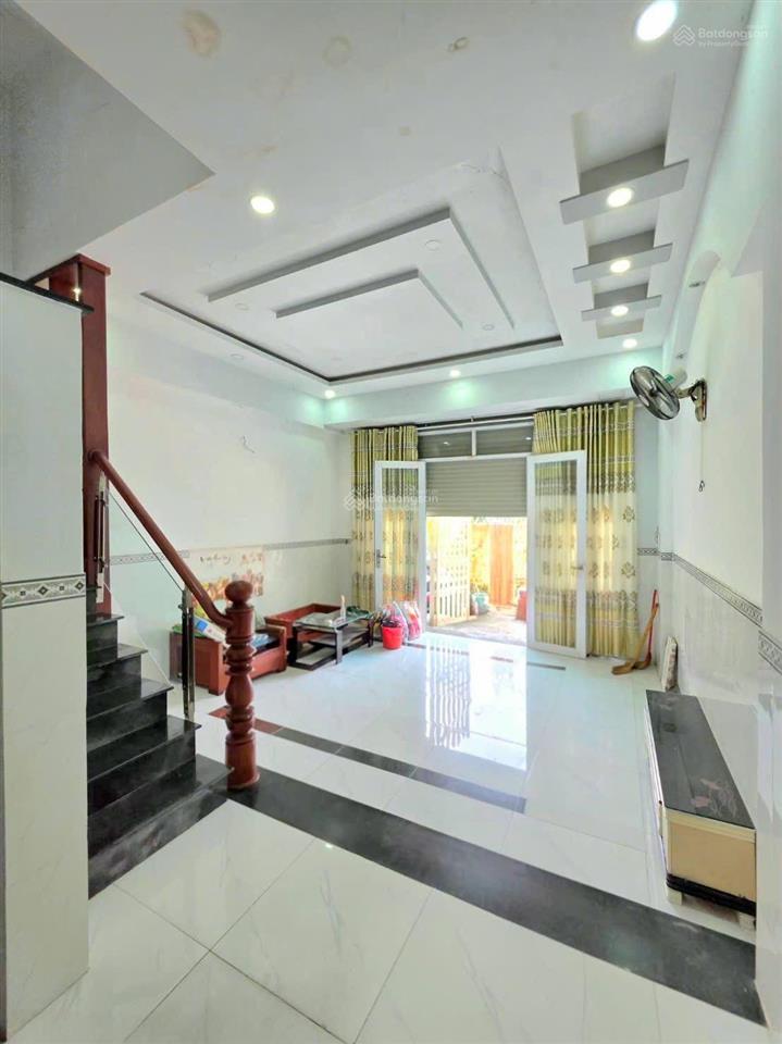 Hót! bán gấp nhà trệt lầu sân thượng 5x10m, giá chỉ 4.99 tỷ, hẻm xe tải huỳnh tấn phát gần quận 7