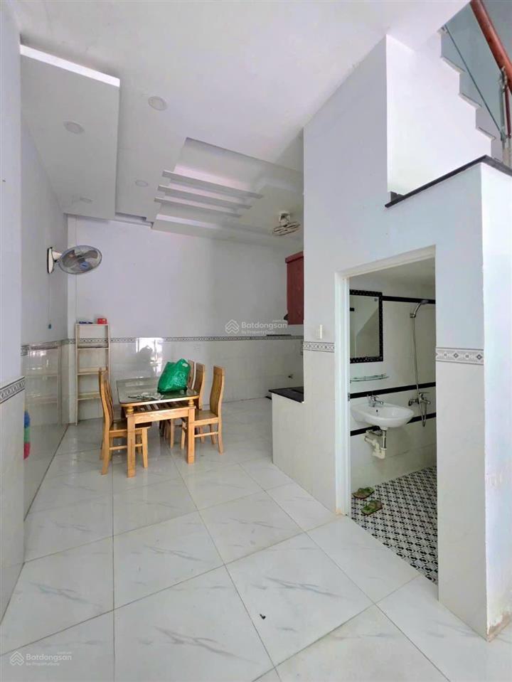 Hót! bán gấp nhà trệt lầu sân thượng 5x10m, giá chỉ 4.99 tỷ, hẻm xe tải huỳnh tấn phát gần quận 7