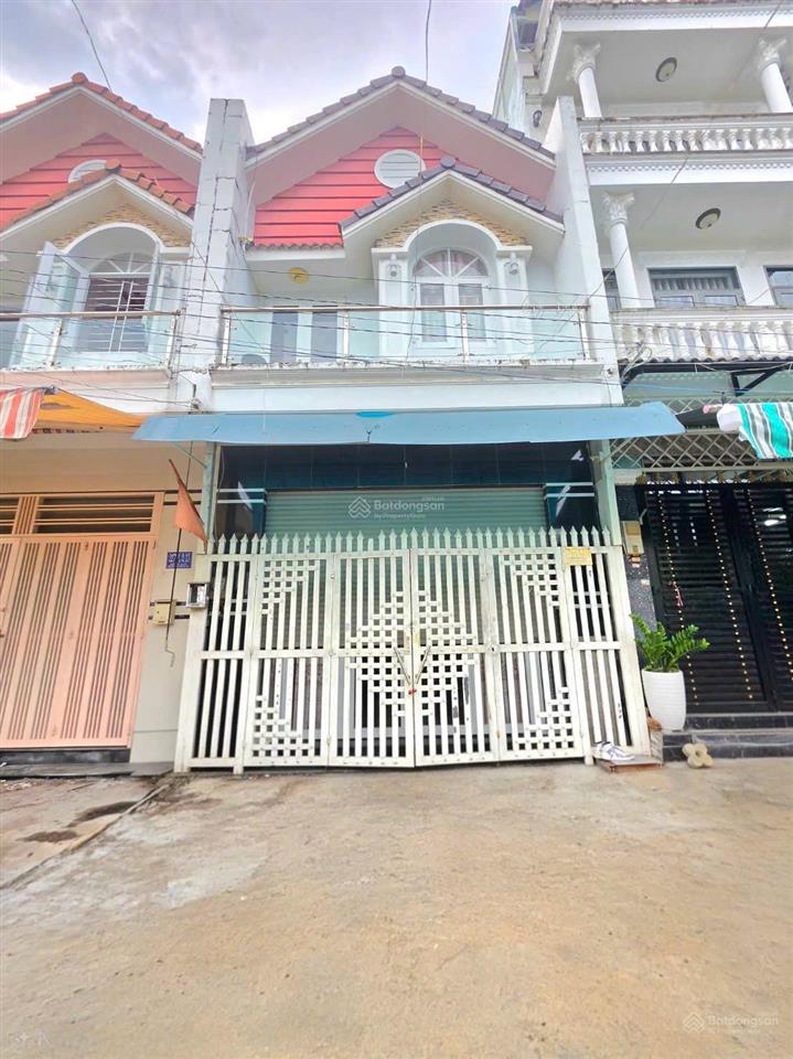 Hót! bán gấp nhà trệt lầu sân thượng 5x10m, giá chỉ 4.99 tỷ, hẻm xe tải huỳnh tấn phát gần quận 7