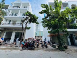 Bán nhanh lô đất vị trí đẹp 4x18m giá rẻ 9.99 tỷ mặt tiền đường số kdc công ích phạm hữu lầu quận 7