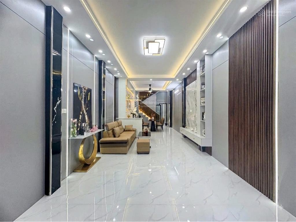 Bán gấp nhà đẹp 2 tầng 4x16.5m, tặng nội thất, 5.9 tỷ, hẻm thông huỳnh tấn phát, phú thuận, quận 7