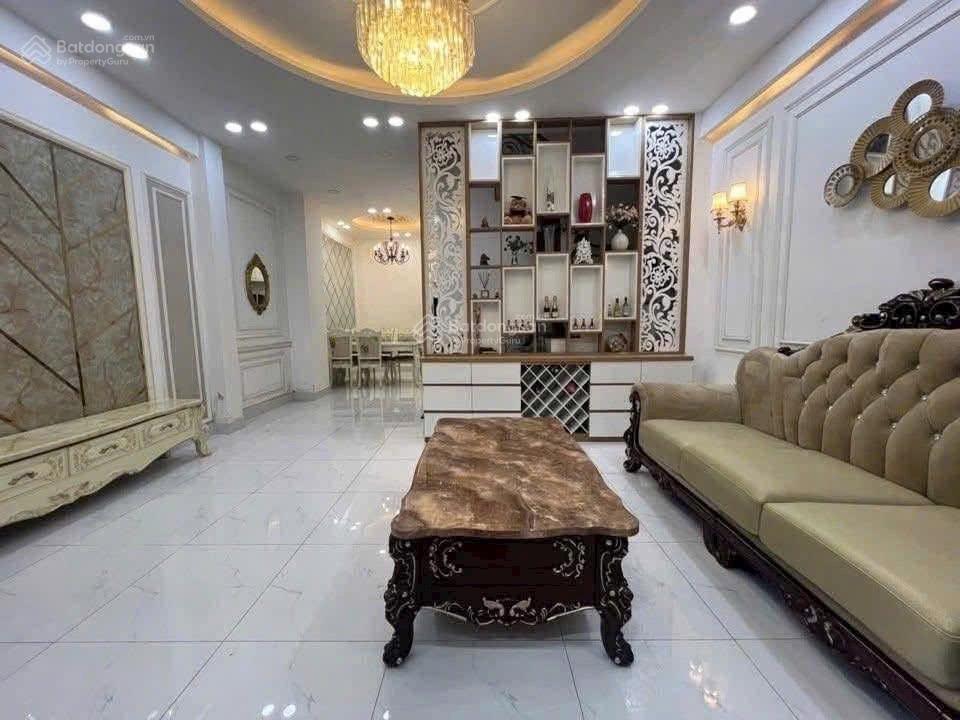 Bán gấp nhà đẹp 3 tầng 5x10m, full nội thất, huỳnh tấn phát quận 7 gần phú mỹ hưng chỉ 5,69 tỷ