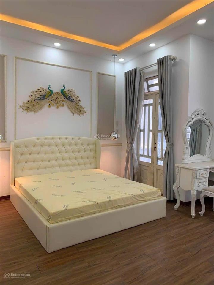 Bán gấp nhà đẹp 3 tầng 5x10m, full nội thất, huỳnh tấn phát quận 7 gần phú mỹ hưng chỉ 5,69 tỷ