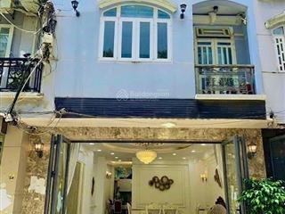 Bán gấp nhà đẹp 3 tầng 5x10m, full nội thất, huỳnh tấn phát quận 7 gần phú mỹ hưng chỉ 5,69 tỷ