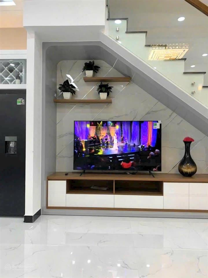 Ngộp bán rẻ nhà mới đẹp 4 tầng 5x19m, full nội thất, giá 7.5 tỷ, hẻm xe hơi huỳnh tấn phát, nhà bè