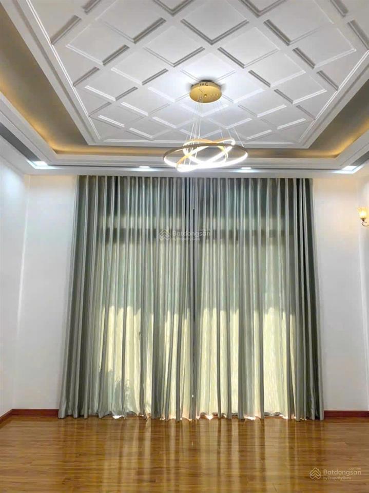Ngộp bán rẻ nhà mới đẹp 4 tầng 5x19m, full nội thất, giá 7.5 tỷ, hẻm xe hơi huỳnh tấn phát, nhà bè