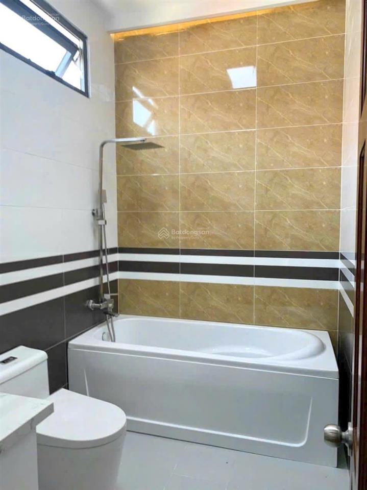 Ngộp bán rẻ nhà mới đẹp 4 tầng 5x19m, full nội thất, giá 7.5 tỷ, hẻm xe hơi huỳnh tấn phát, nhà bè