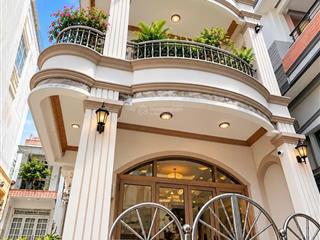 Bán gấp nhà 3 tầng 4x11m, sổ riêng, giá chỉ 3.5 tỷ, huỳnh tấn phát ngay chợ phú xuân, sát quận 7