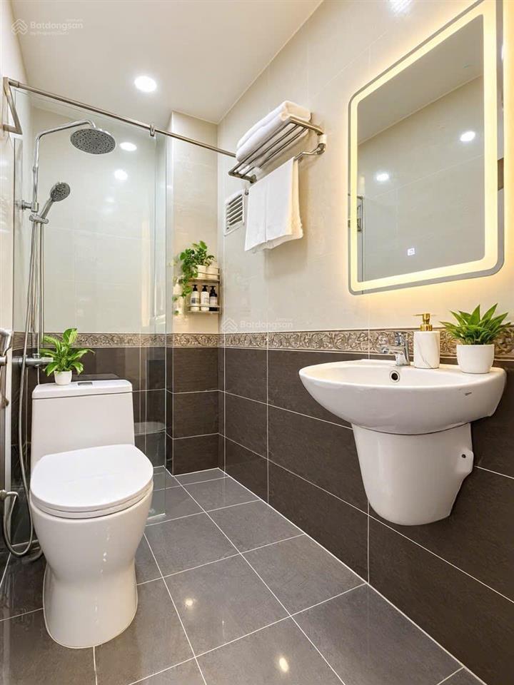 Bán gấp nhà đẹp 4 tầng 4x13m, mặt tiền kinh doanh huỳnh thị đồng nhà bè, giá nhỉnh 7 tỷ