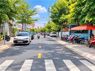 Bán gấp nhà đẹp 4 tầng 4x13m, mặt tiền kinh doanh huỳnh thị đồng nhà bè, giá nhỉnh 7 tỷ