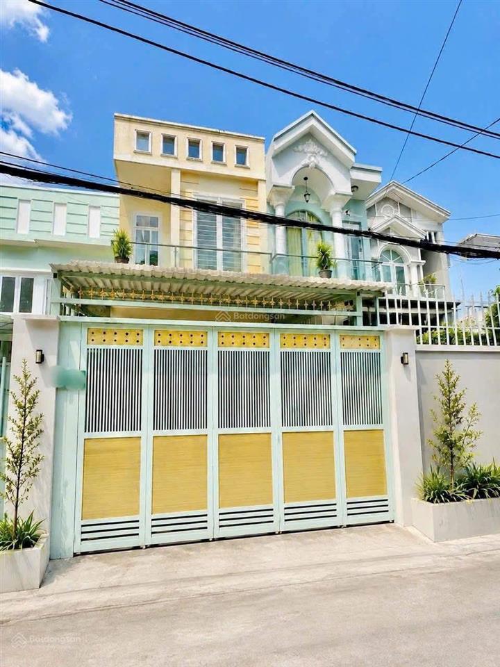 Kẹt tiền bán gấp nhà 2 tầng 4x20m, mặt tiền hẻm xe hơi quận 7 gần phú mỹ hưng, giá chỉ 6.5 tỷ