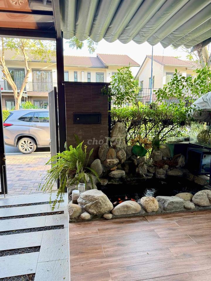 nhà Waterpoint full nội thất, cạnh công viên