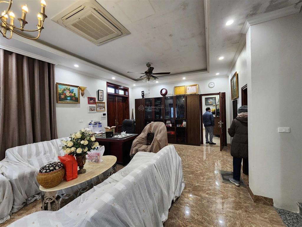 Biệt thự l03 an khang 200m2 x 5 tầng, tặng nội thất. giá 43 tỷ