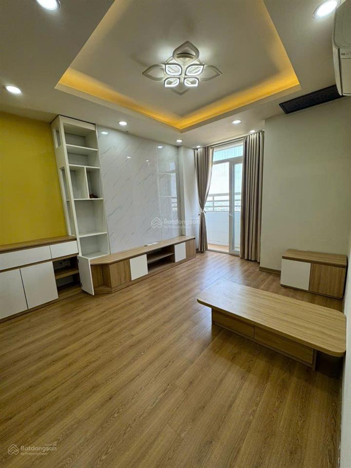 Bán căn 2 phòng ngủ giá 4.2 tỷ cc hateco apollo.  0374 880 ***