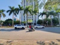 Bán căn 52m full đồ chung cư 5a lê đức thọ.  0374 880 ***