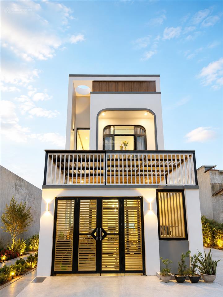 Nhà xây mới 85m2 đường nhựa vỉa hè 2.1 tỷ ở gần công an phường tân triều, đồng nai