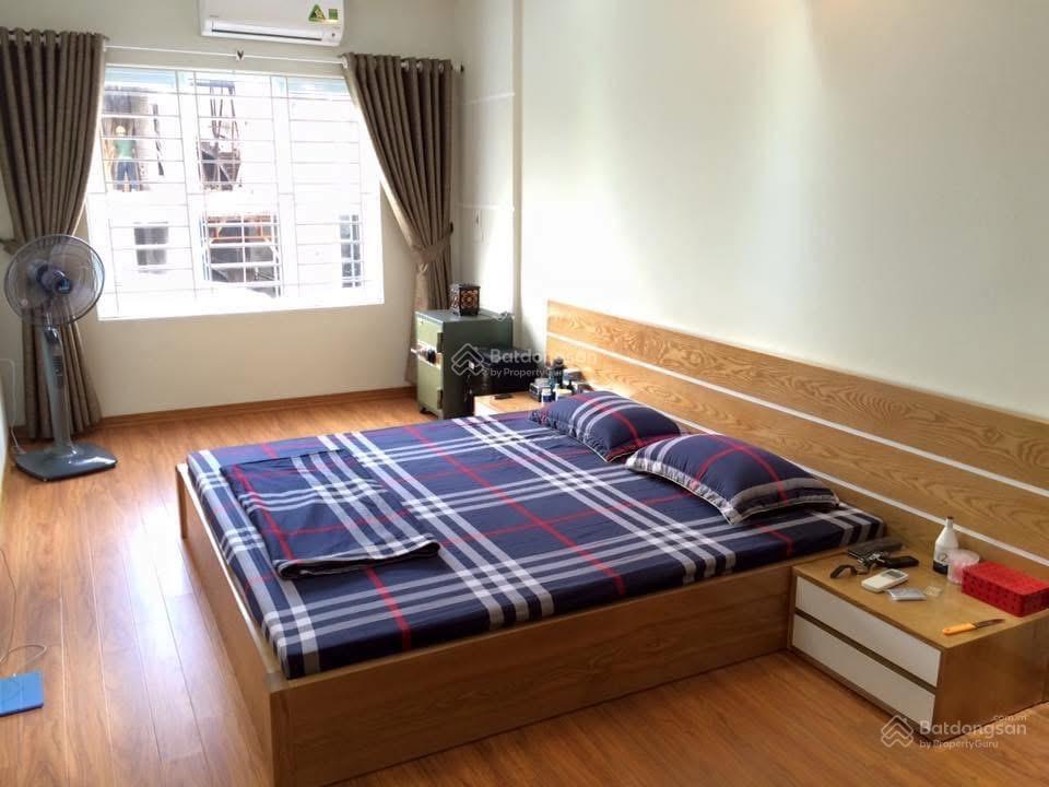Bán nhà đẹp thanh đàm ô tô đỗ cửa gần phố khu dân trí cao