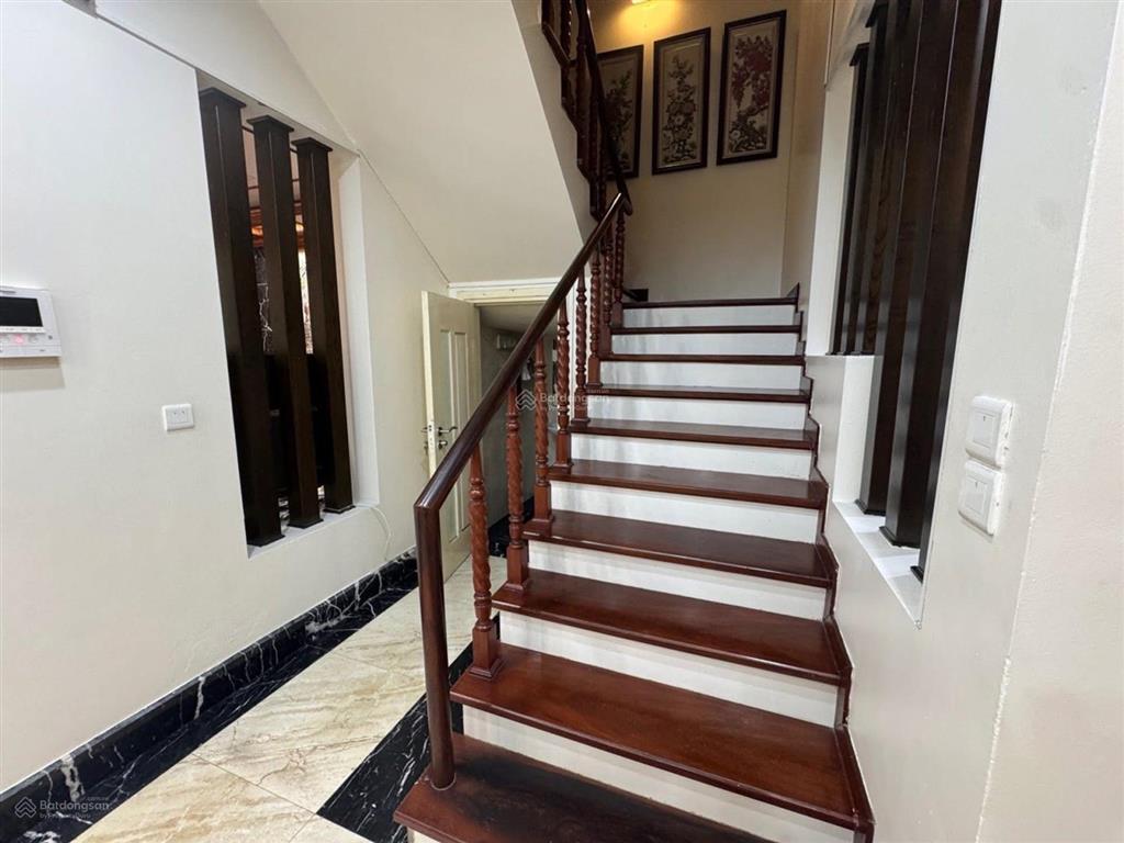 Chính chủ bán biệt thự đẹp kđt linh đàm