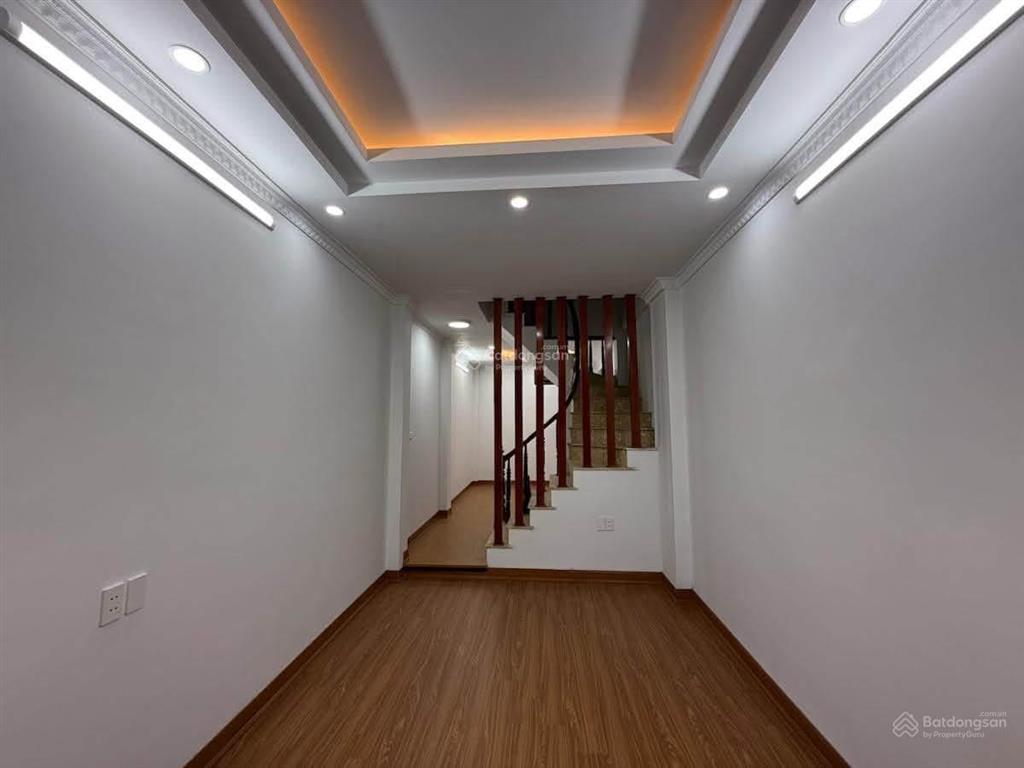 Bán nhà xã đàn đống đa trung tâm đống đa, vị trí đẹp, giao thông thuận tiện, an sinh đỉnh