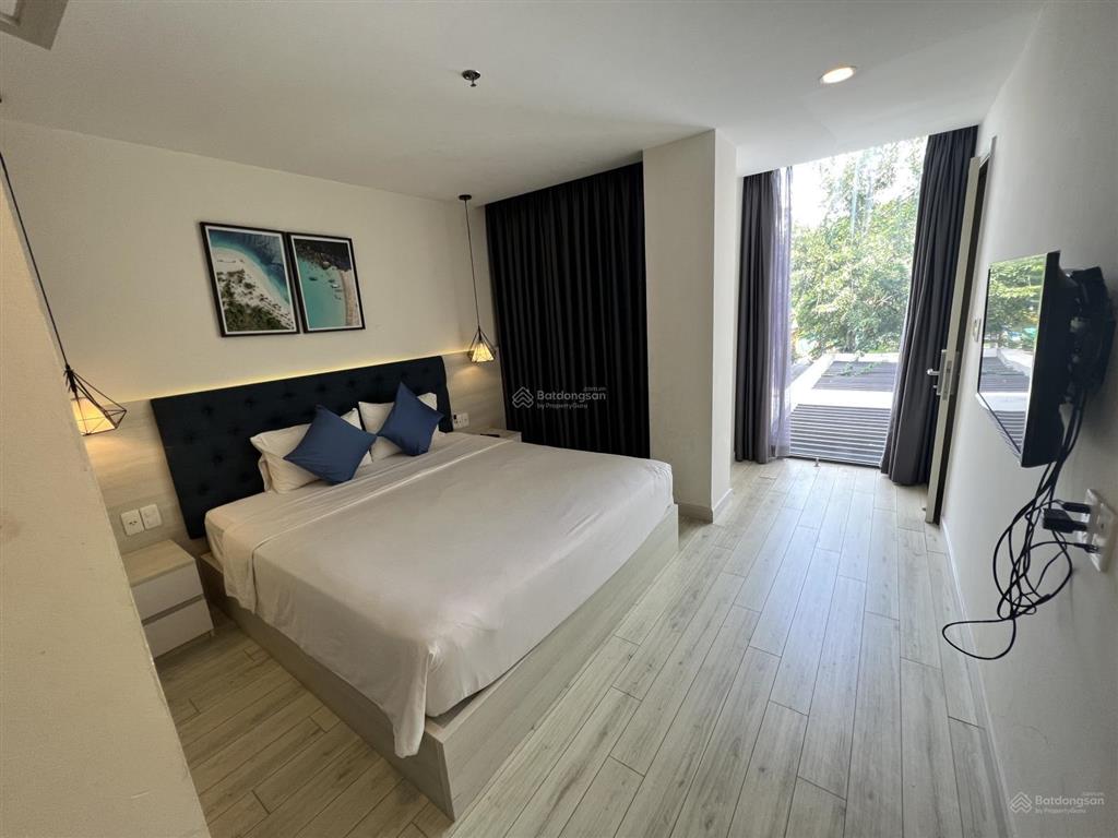 Villa oceanami 4 phòng ngủ cân bán gấp