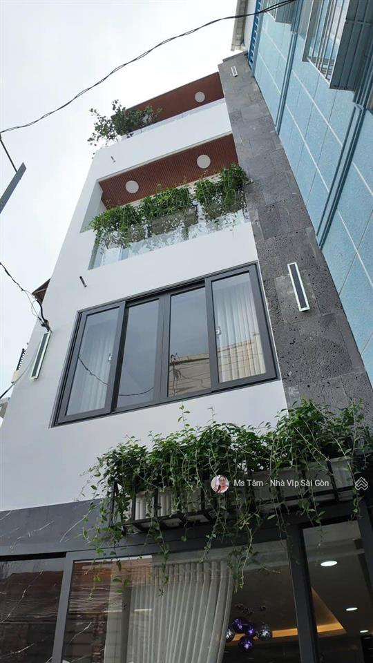 Nhà mới vào ở ngay phú nhuận 6 tỷ kiến trúc hiện đại 5 phòng ngủ chỉ 6 tỷ.  ms tâm 0932 723 ***