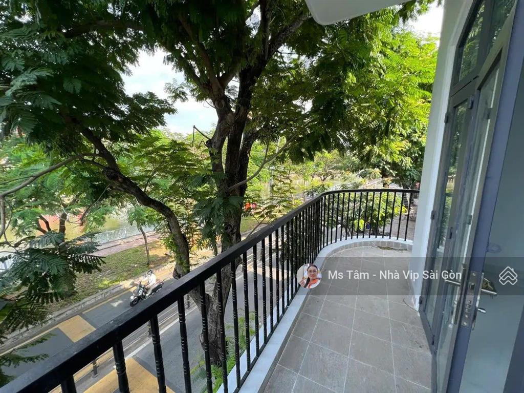 Quận 1 chỉ 15 tỷ nhà góc 3 mặt tiền hoàng sa hợp kinh doanh6 tầng gọi ngay e tâm 0932 723 *** nha