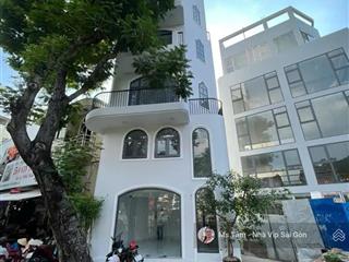 Quận 1 chỉ 15 tỷ nhà góc 3 mặt tiền hoàng sa hợp kinh doanh6 tầng gọi ngay e tâm 0932 723 *** nha