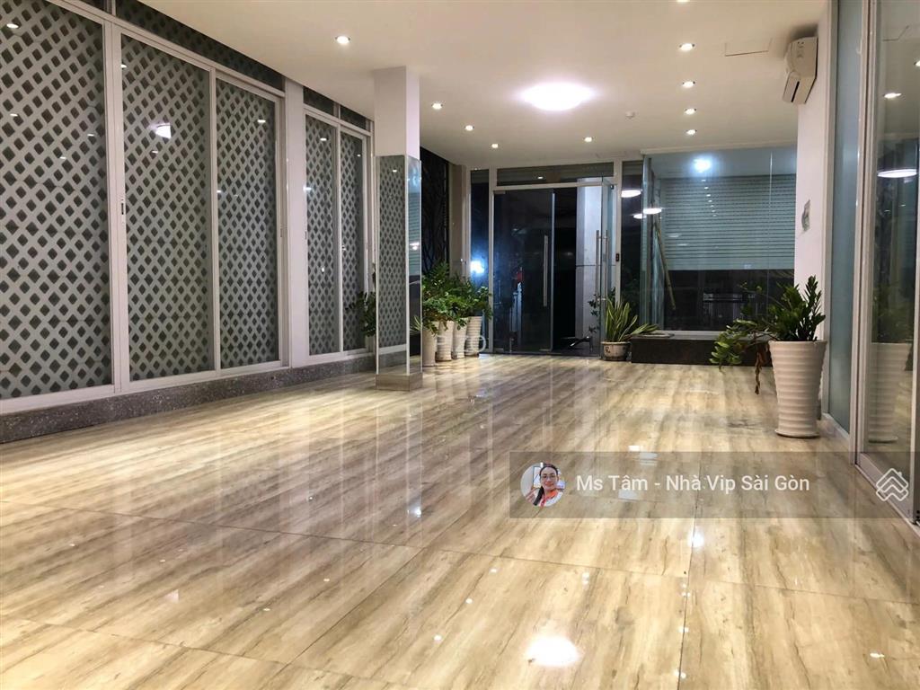 35 tỷbán toà góc dòng tiền 2mt mạc đĩnh chi điện biên phủ quận 1(8,2 x15m)giá 34 tỷ 0932 723 *** tâm