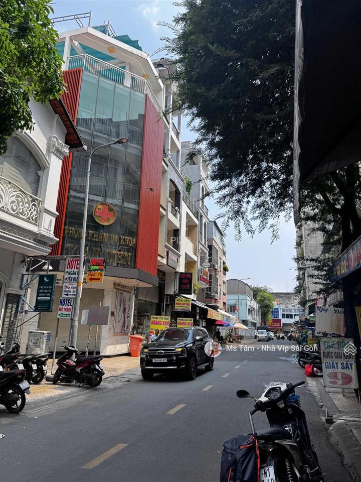 Bán nhà góc 2mt ngay bv đại học y dược, quận 5 (5,4 x 17m)88m2 hợp mở phòng khám 0932 723 *** tâm