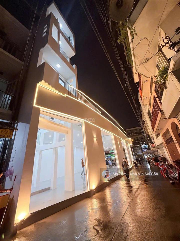 Căn góc 2 mặt tiền cách mạng tháng 8 p15,quận 10 (7,84m x 25m) pl sạch sổ sẵn cc ngay giá 45 tỷ
