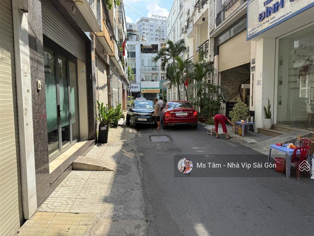 Bán nhà hoa lan  hoa sứ chỉ 15,8 tỷ khu phan xích long hầm 4 tầng tiện kd   ngay 0932 723 *** tâm
