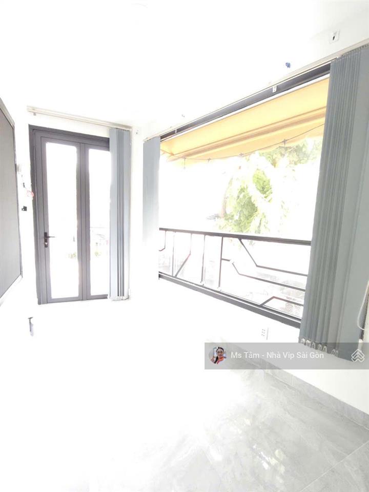 Bán nhà mặt tiền quận 1 giá 5,8 tỷ tl ngang to tiện kinh doanh văn phòng, cà phê quán ăn 0932 723 ***