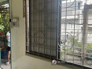 Cho thuê nc góc mặt tiền lầu 1 cc bàu cát giá chỉ 4,5tr ban công thoáng mát  an ninh  0932 723 ***