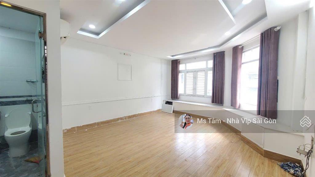 Bán nhà 2 mặt tiền q1 chỉ 9,9 tỷ  4 tầng tiện ở kết hợp kd  sầm uất trần quang khải giáp đa kao