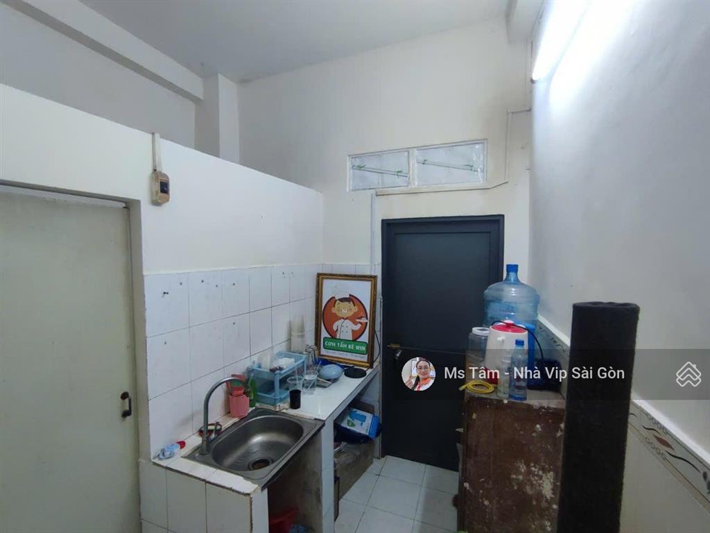Bán nhà trần quang khải, q. 1 chỉ 6,5 tỷ  tiện ở cho thuê, kinh doanhdtcn 28,6m2 giá chỉ 6,6 tỷ