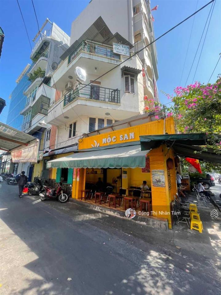 Q1 chỉ 17 tỷ chốt lẹ căn góc 2mt nguyễn thị minh khai q1 4 tầng chỉ 17 tỷ hđt 50tr 0932 723 *** tâm