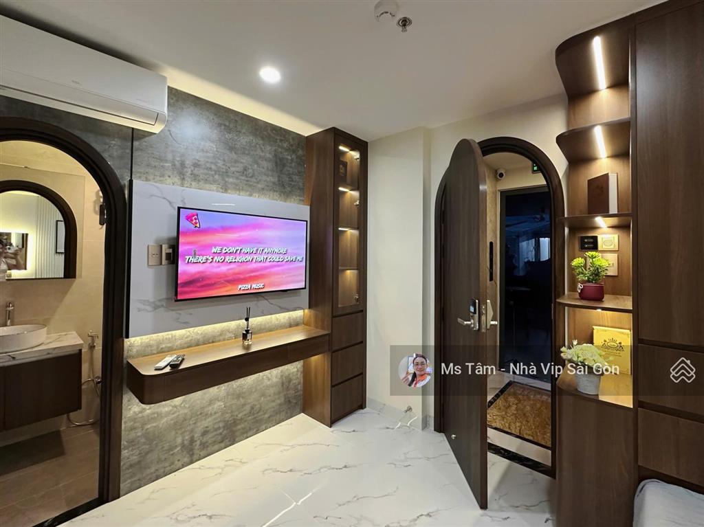 Gần đh kinh tếbệnh viện bán chdv xây mới  dòng tiền 6%/năm (6x18) dt104m2 giảm 1 tỷ còn 23 tỷ