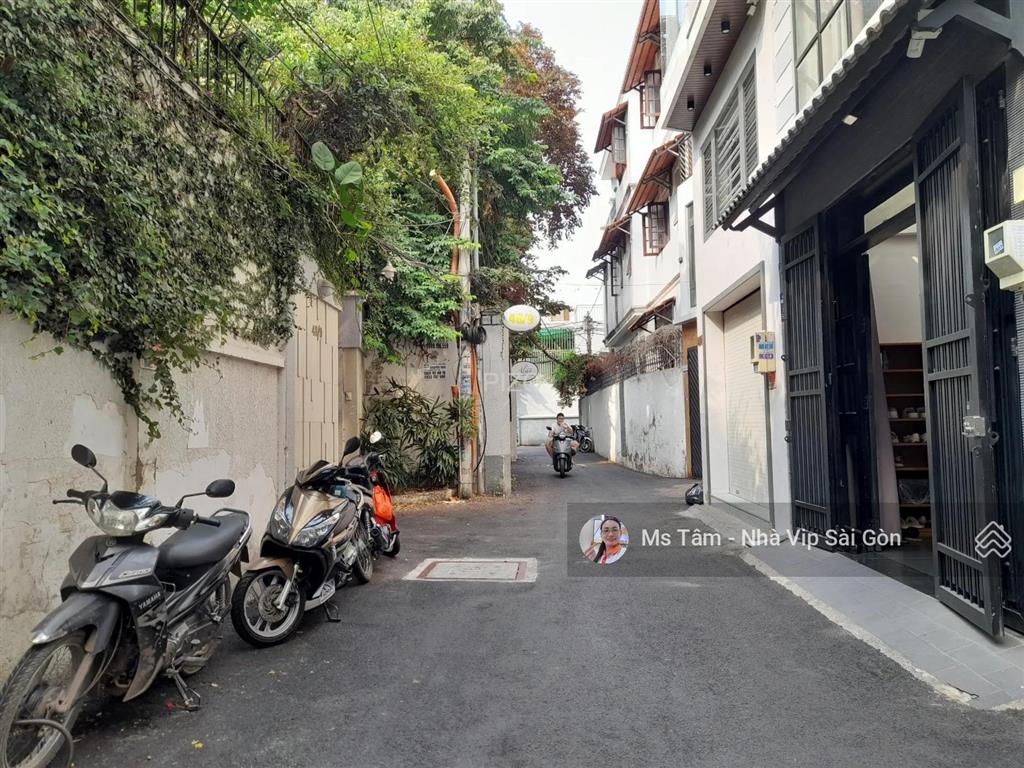 Bán chdv 12 phòng(6mx15m) nở hậu6 tầngthang máy huỳnh văn bánh phú nhuậncó dòng tiền 60 triệu