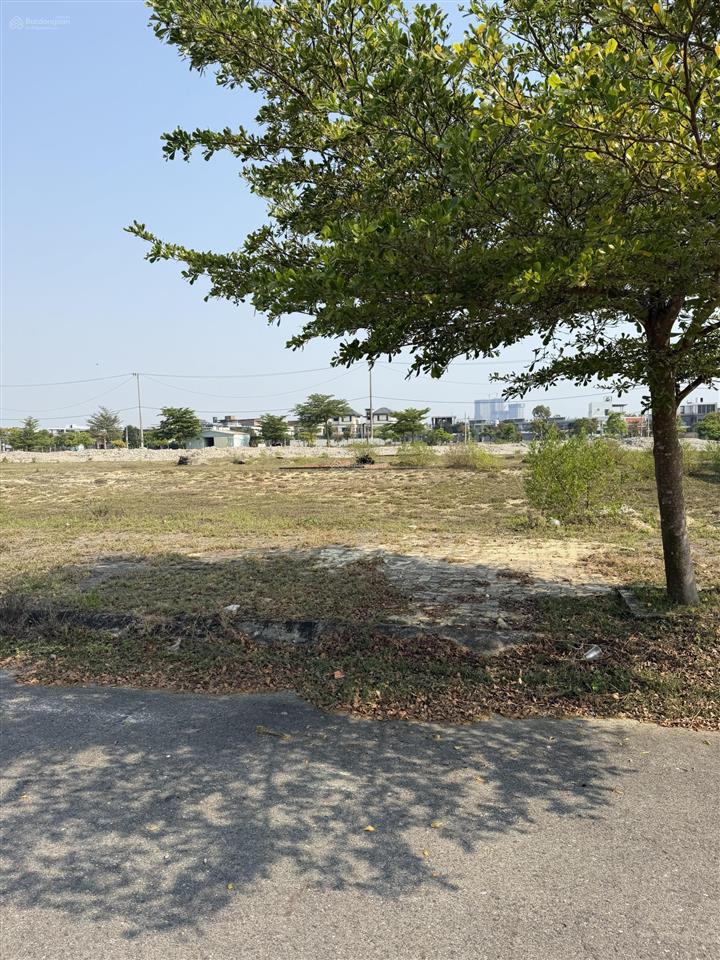 Cần bán gấp 1 lô khu đô thị 7b sau lưng coccobay