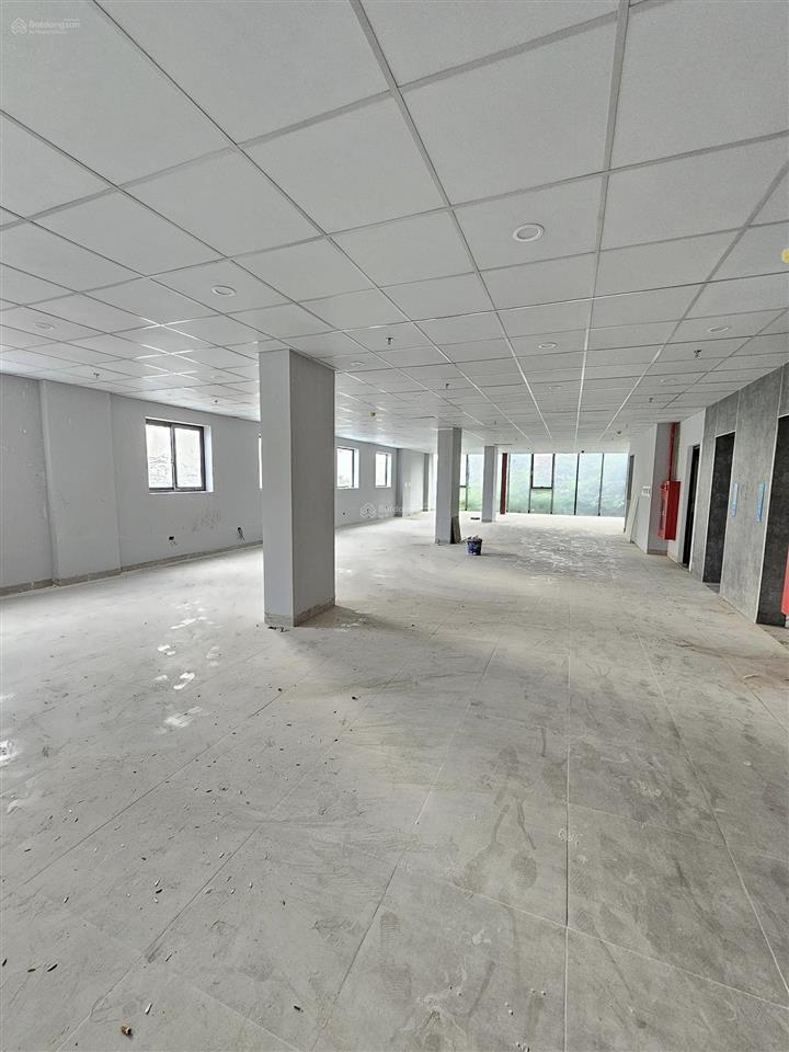 Bán toà văn phòng mặt phố vũ tông phan, lô góc 3 thoáng, vỉa hè, 310m2 x 10 tầng x mt 11m, 143 tỷ