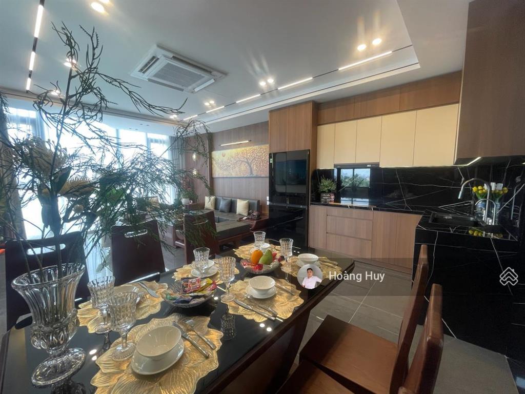 Chính chủ bán nhà liền kề 91 nguyễn chí thanh, 2 thoáng vĩnh viễn, sân chơi nội khu 90m2 6t 6x tỷ