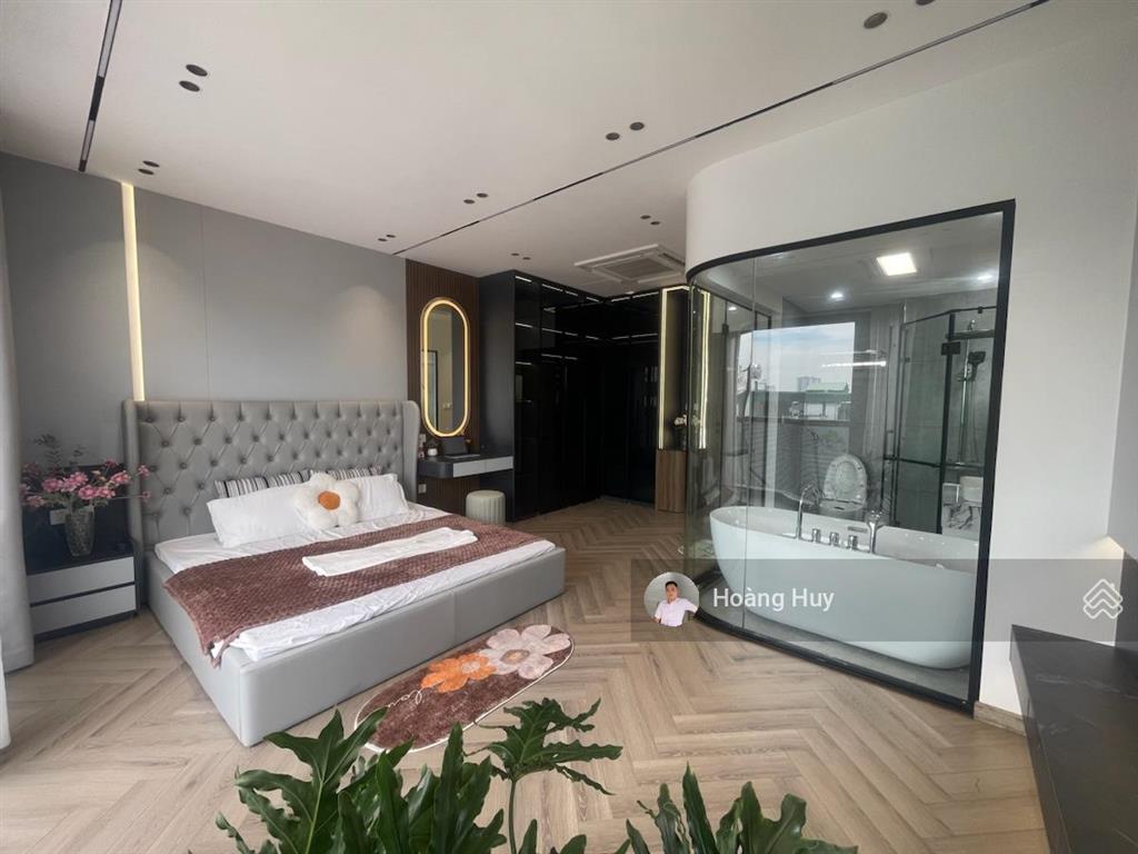 Chính chủ bán nhà liền kề 91 nguyễn chí thanh, 2 thoáng vĩnh viễn, sân chơi nội khu 90m2 6t 6x tỷ