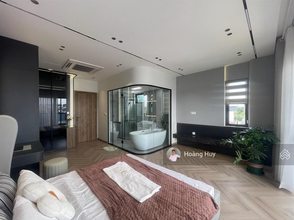 Chính chủ bán nhà liền kề 91 nguyễn chí thanh, 2 thoáng vĩnh viễn, sân chơi nội khu 90m2 6t 6x tỷ