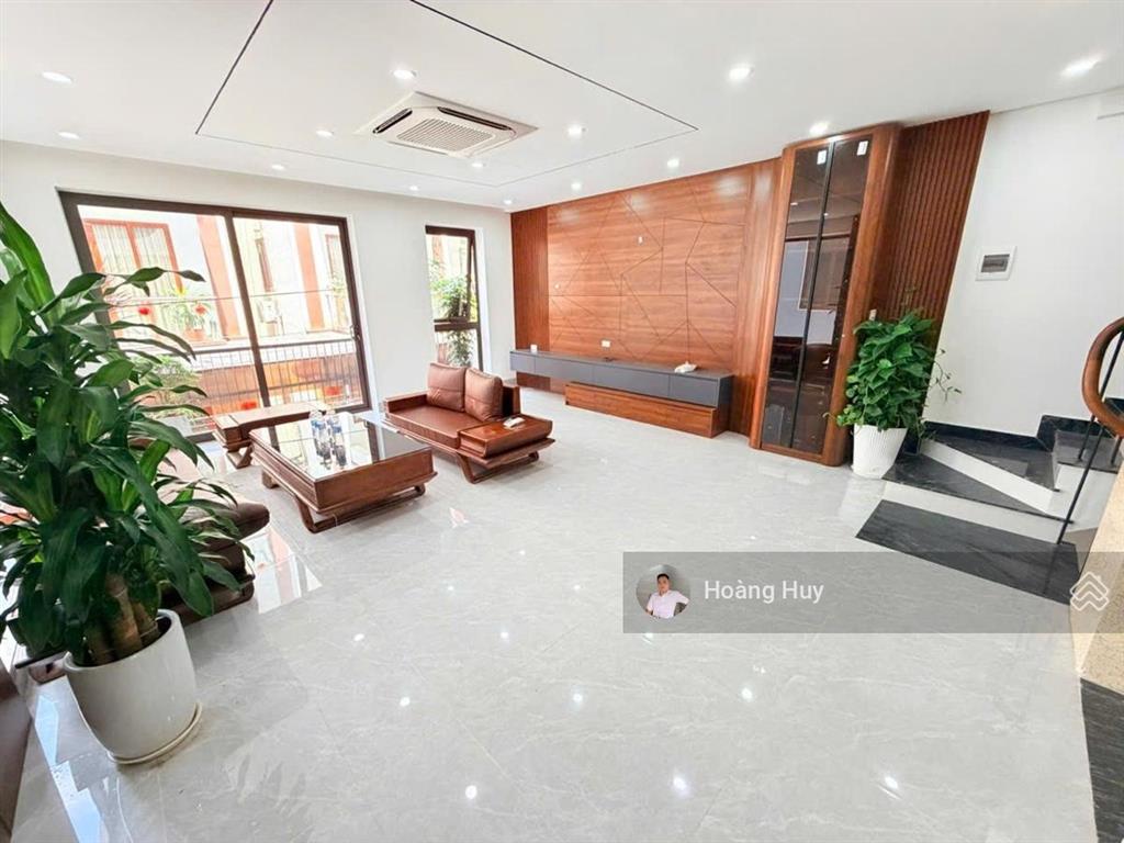 Giảm chào 5 tỷ! bán nhà mặt phố nguyễn văn tuyết, lô góc, 1 mặt phố, 1 mặt ngõ ô tô 45m2 6t mt 5,1m