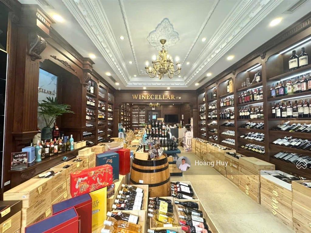 Cực vip! bán nhà mặt phố vũ phạm hàm, kinh doanh đỉnh, vỉa hè siêu rộng, 2 mặt phố 150m2 7t mt 6m