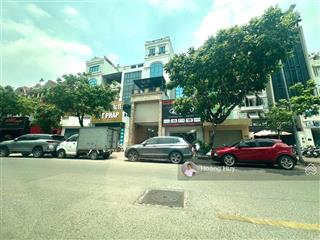 Cực vip! bán nhà mặt phố vũ phạm hàm, kinh doanh đỉnh, vỉa hè siêu rộng, 2 mặt phố 150m2 7t mt 6m