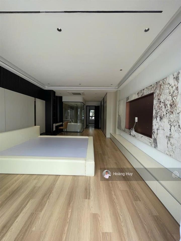 Giảm 3 tỷ! bán nhà nguyễn chánh, phân lô, ô tô tránh, vỉa hè, kinh doanh 65m2 5t mt 4,5m 27,9 tỷ